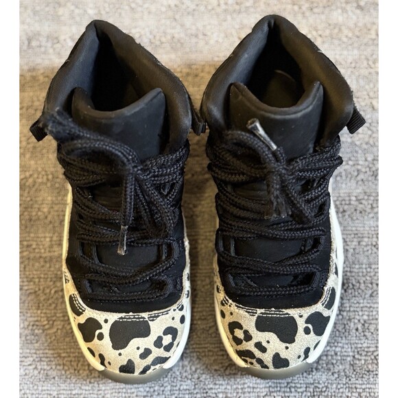 Nike Air Jordan 11 Retro Animal Instinct Black Sail White Kids Sz 1Y DO3857-010 - Picture 3 of 8